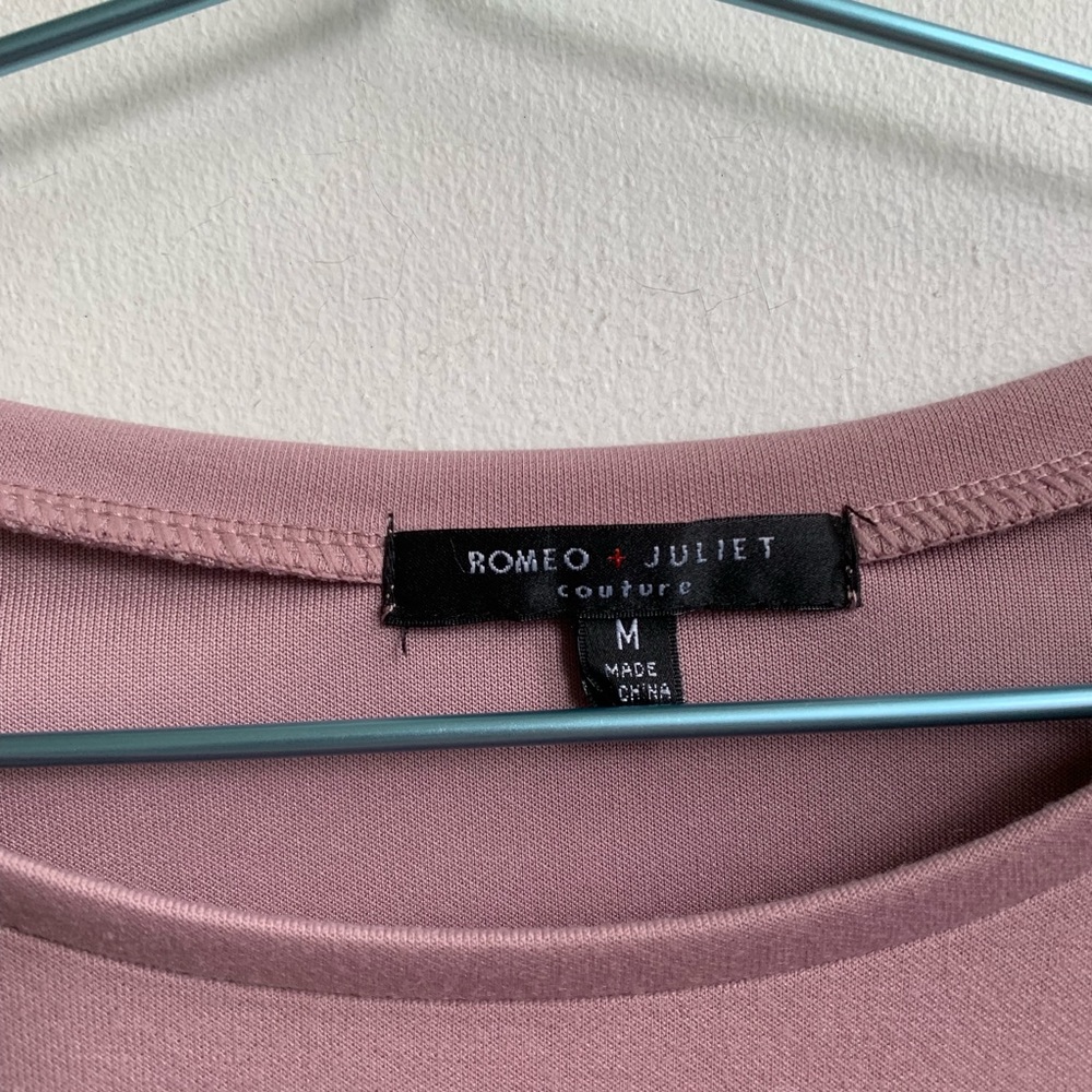 Romeo + Juliet  Couture Sweater - Picture 3 of 4